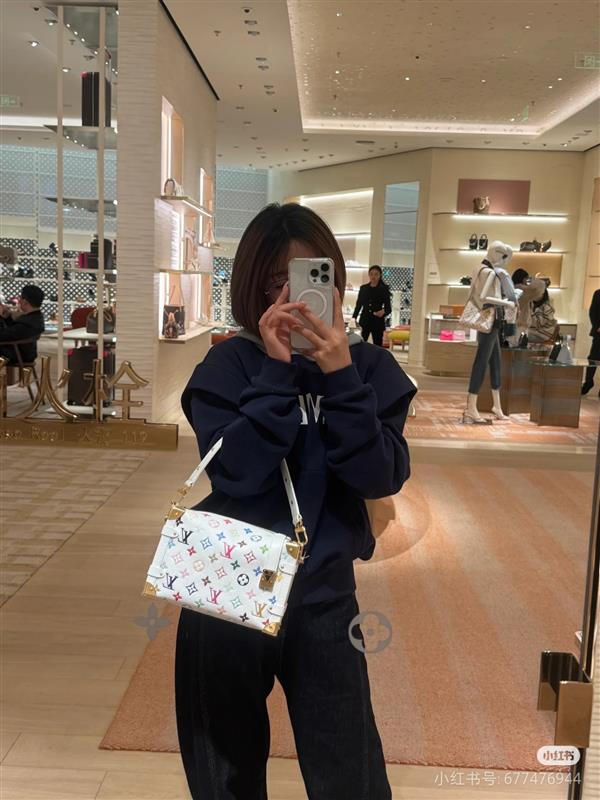 2026124175519373 140